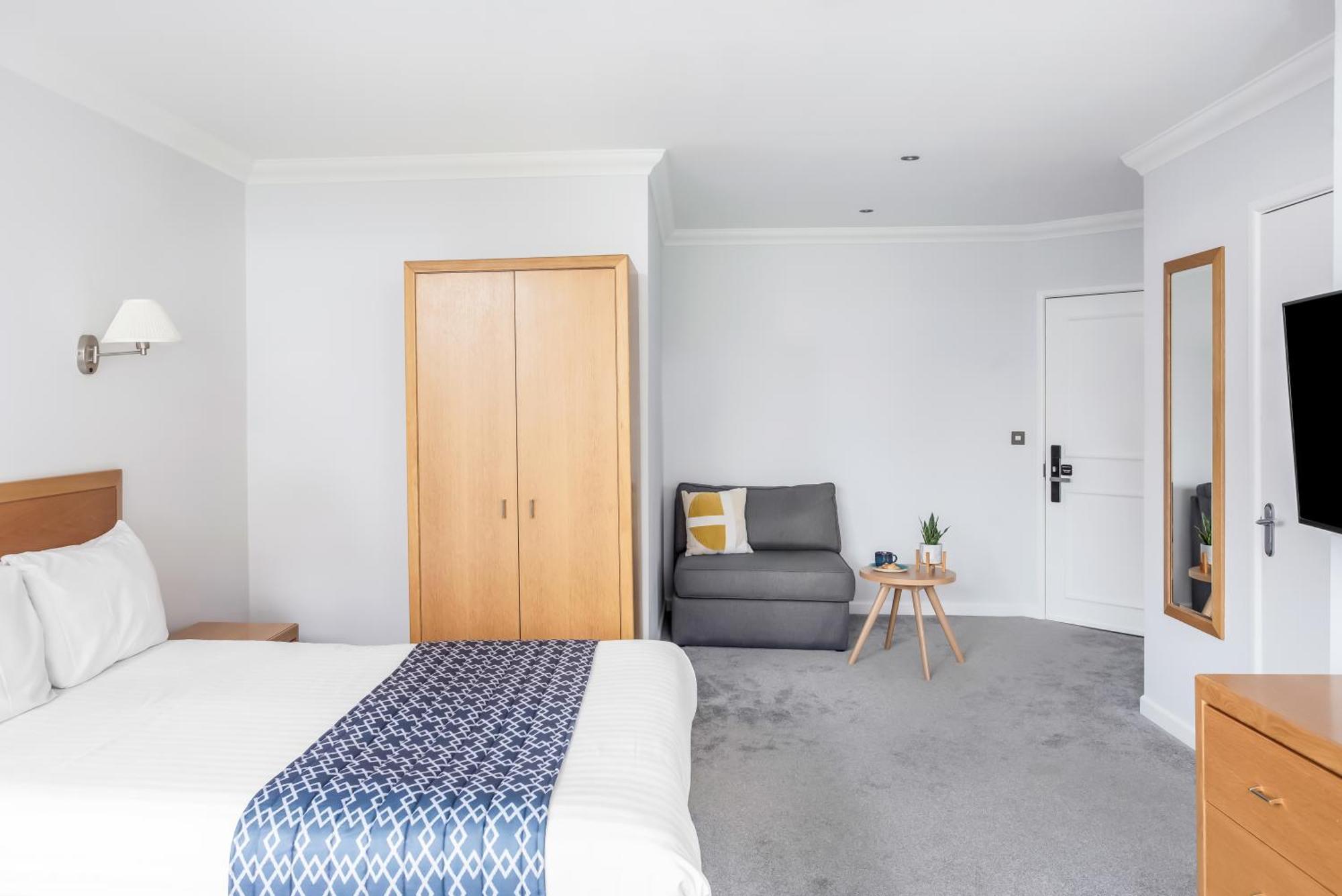 The Kilbirnie Hotel New Quay Exteriér fotografie